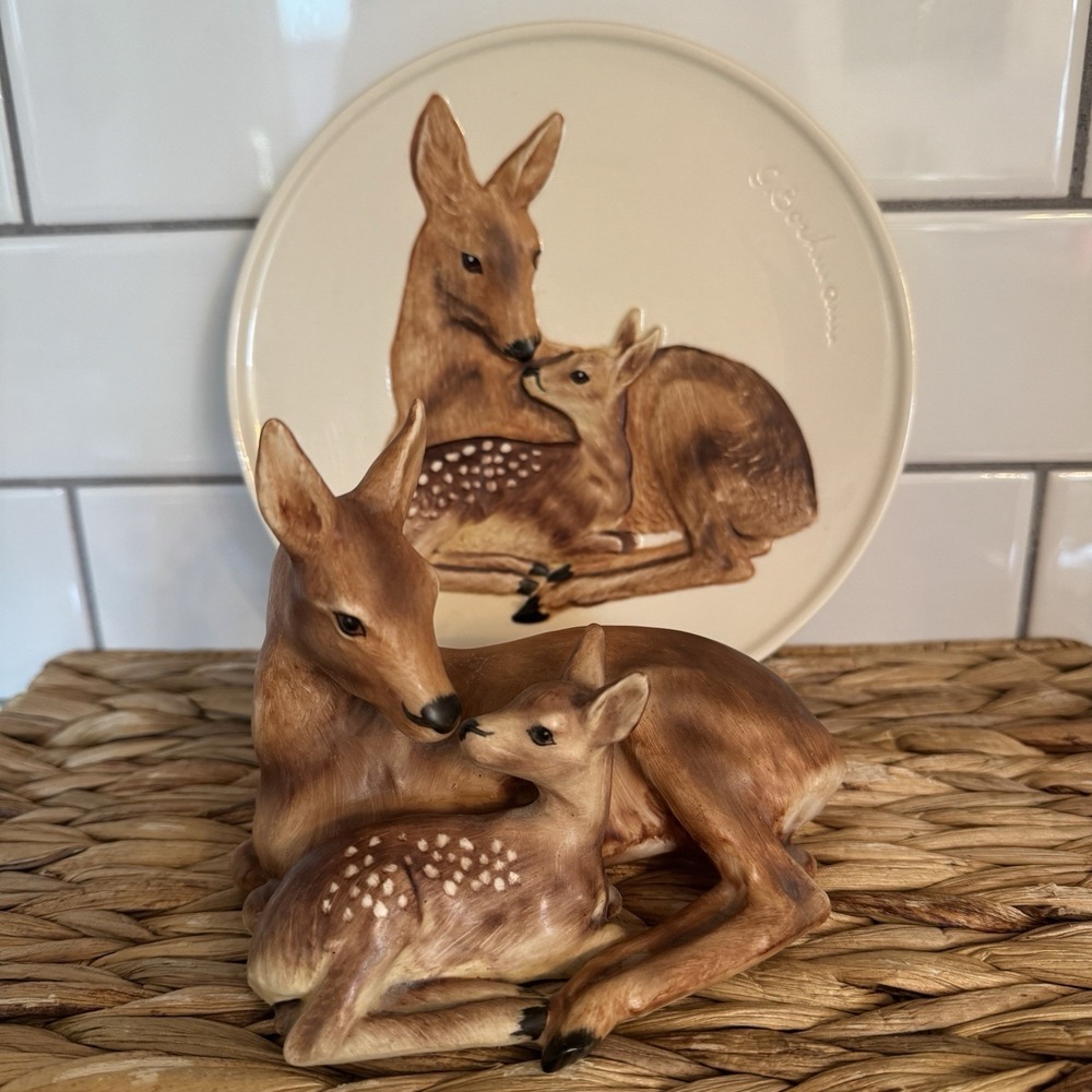 Goebel 1978 Fourth edition Mothers Series Deer Fawn Collectible Plate And Figure